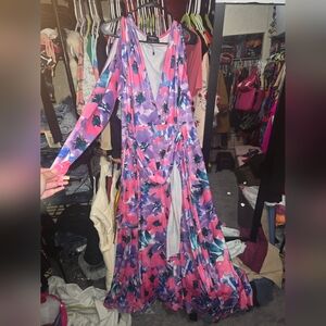 NWOT REBDOLLS 2X FLORAL DOUBLE SLIT MAXI DRESS